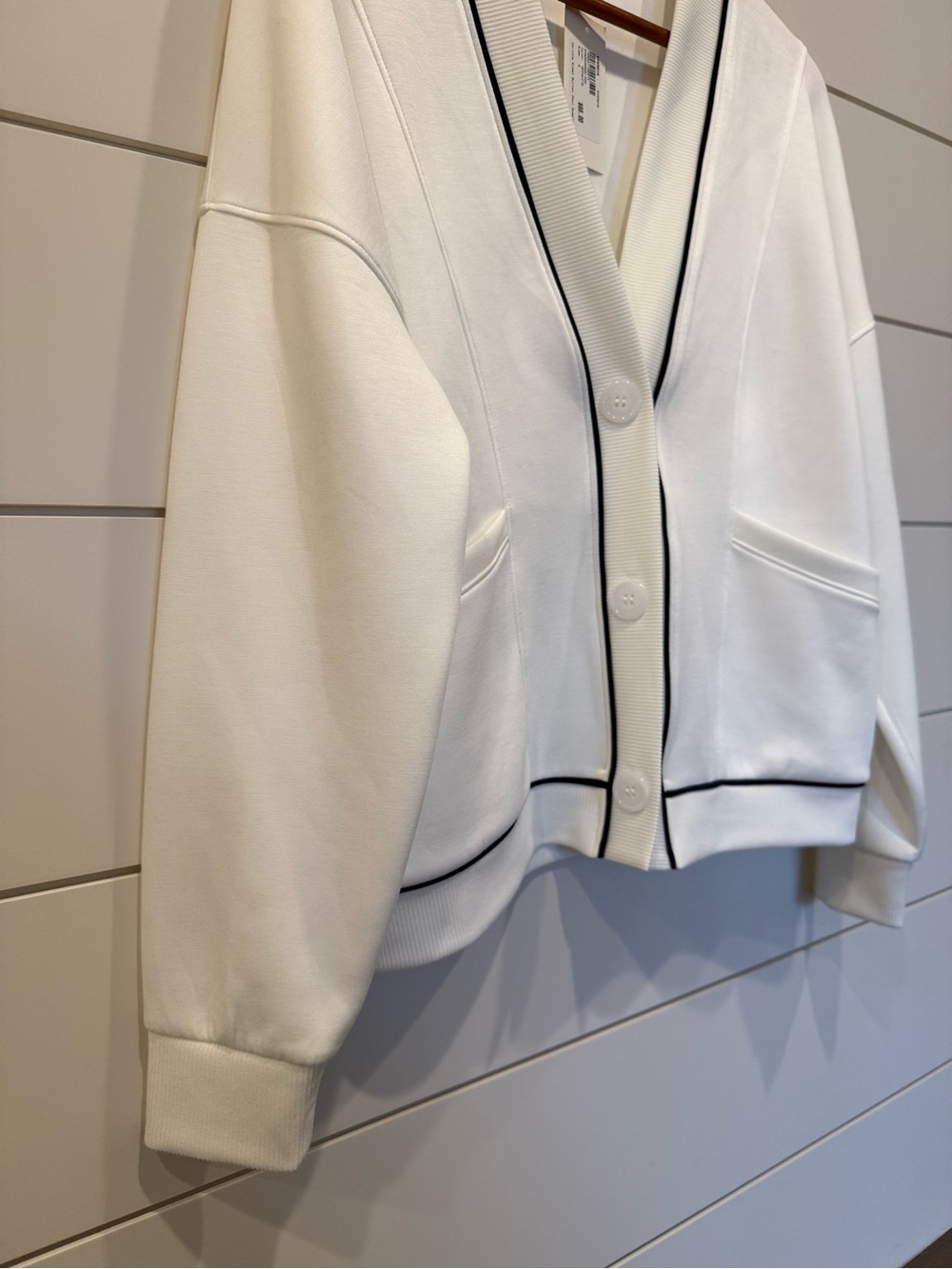 NWT Evereve Corinne Sleek Sweatshirt Size small - Picture 8 of 10